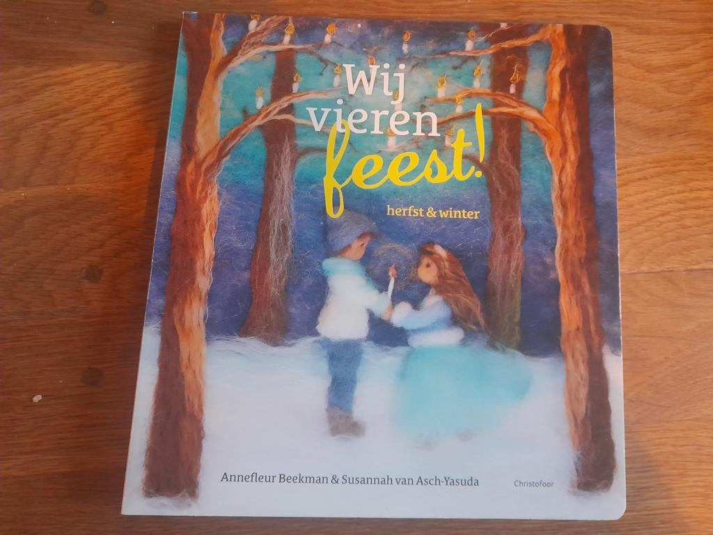 Wij vieren feest, herfst en winter, 3 tot 4 jaar, Ophalen of Verzenden, Zo goed als nieuw, Susannah van Asch-Yasuda
