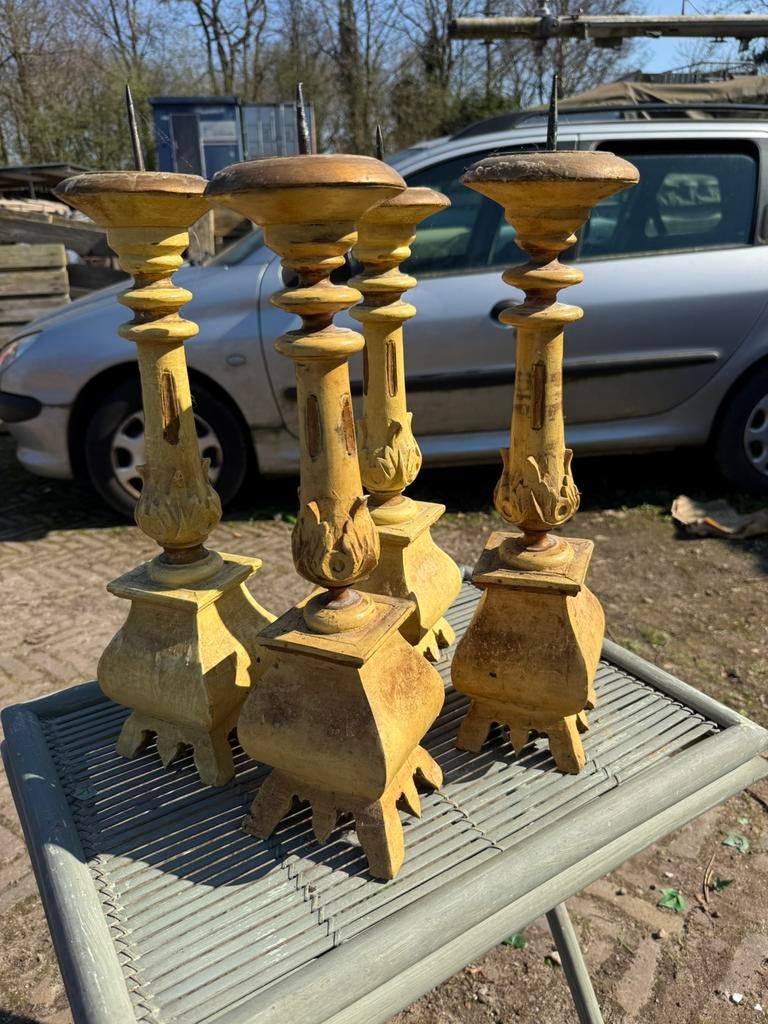Set van 4 antieke houten kandelaars, Ophalen of Verzenden, Overige materialen