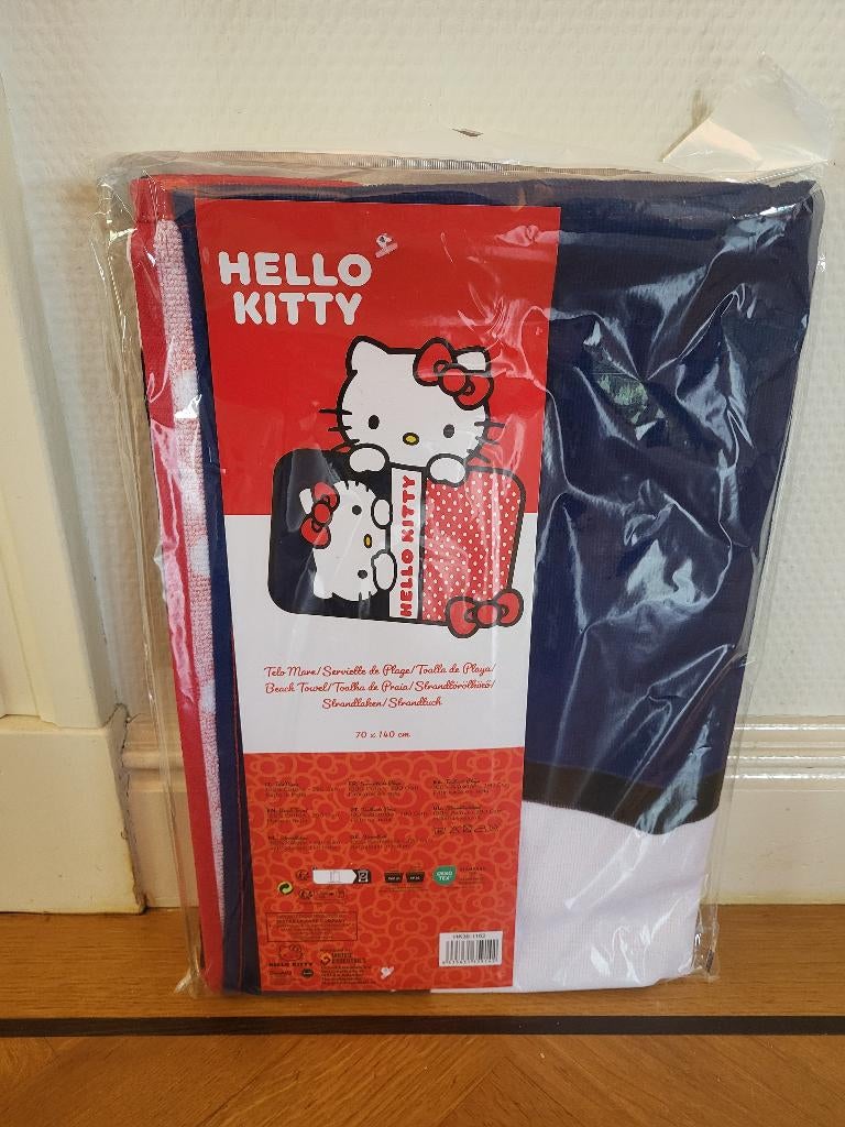 Nieuw! Hello Kitty strandlaken, navy, rood, 100% katoen, Ophalen of Verzenden, Nieuw, Rood, Handdoek