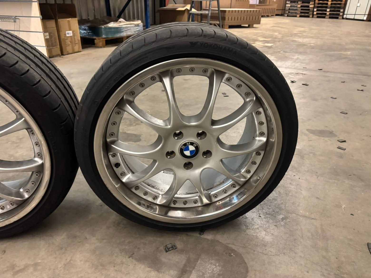 Foto 3 van 19 inch 5x120 BMW Velgen met Zomerbanden