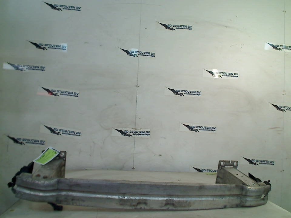 Bumperbalk Voor Audi A4 Avant (B8) (2008-04/2012-03), Gebruikt, Auto-Union-Straße  1, Ingolstadt 85057, , Duitsland, Info@audi.de