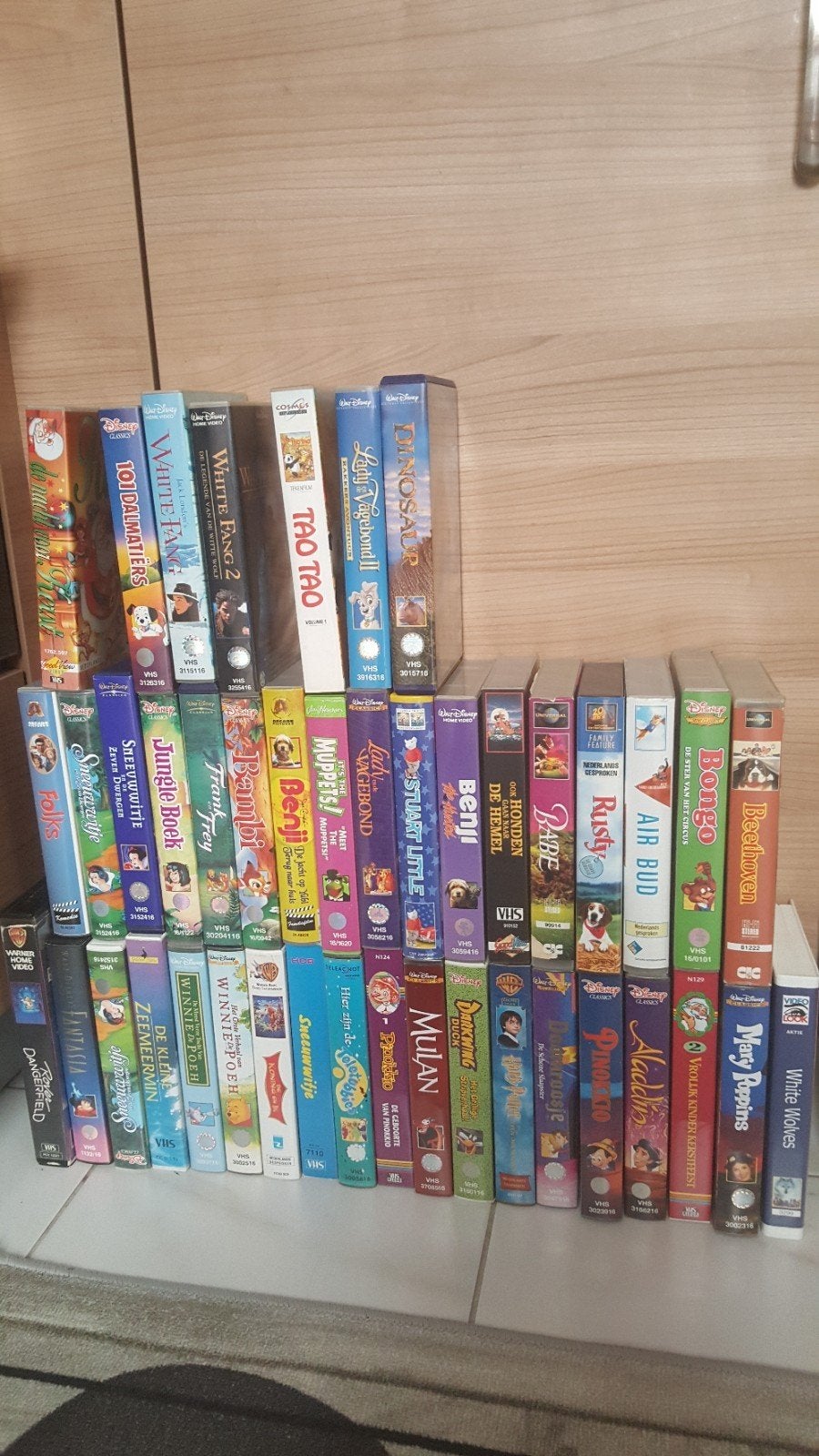 Partij VHS banden waaronder Disney, Cd's en Dvd's, VHS | Kinderen en Jeugd, Alle leeftijden, Ophalen, Zo goed als nieuw