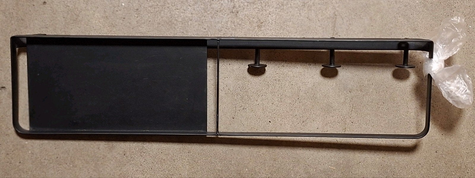 Zwart metalen wandrekje met haakjes, Ophalen of Verzenden, Nieuw
