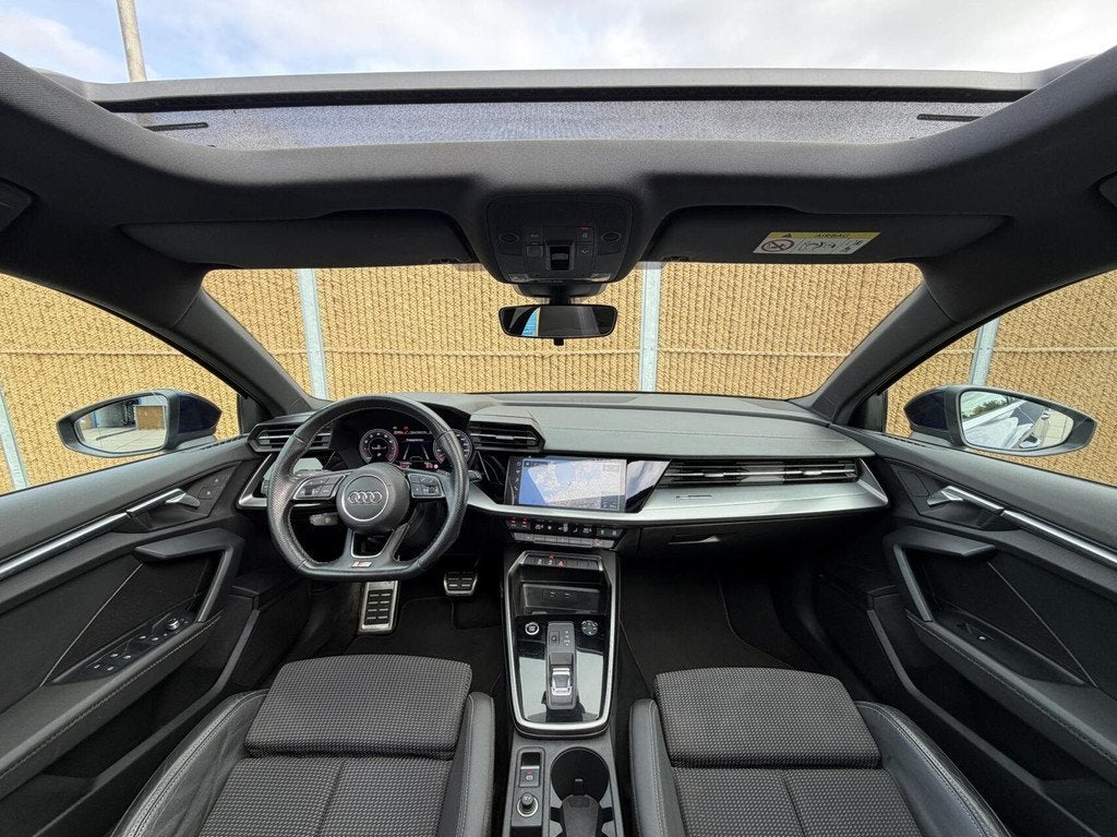 Audi A3 Sportback 30 TFSI S edition S-line Automaat | Panora, Auto's, Audi, Gebruikt, Euro 6, Blauw, Origineel Nederlands