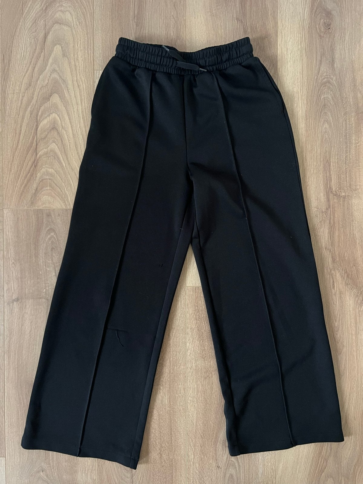 H&M Move zwarte broek maat 146/152, Ophalen of Verzenden, Gebruikt, Jongen of Meisje, Broek