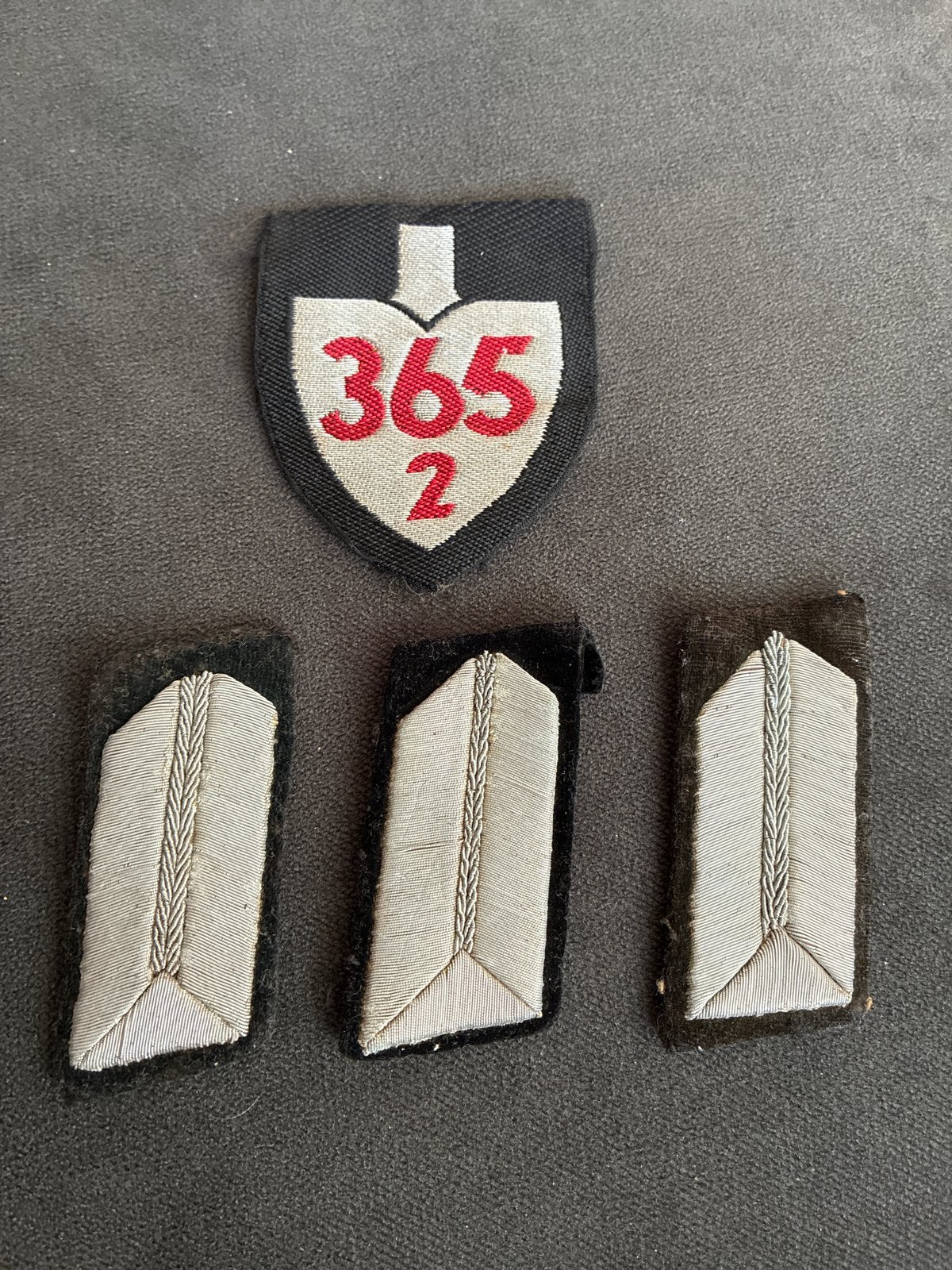 Zeldzaam RAD embleem en kraagspiegels WW2, Verzamelen, Ophalen of Verzenden, Landmacht, Duitsland, Embleem of Badge