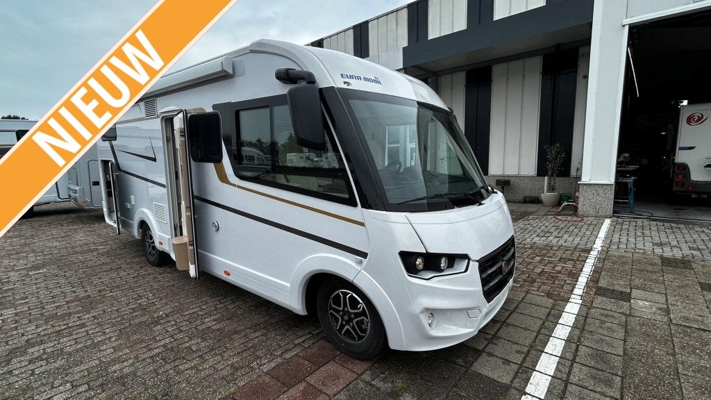 Eura Mobil Integra Line 720 EF Bovenkastjes i.pl.v. Hefbed, Fiat, Vloeistofverwarming, 7 tot 8 meter, Diesel