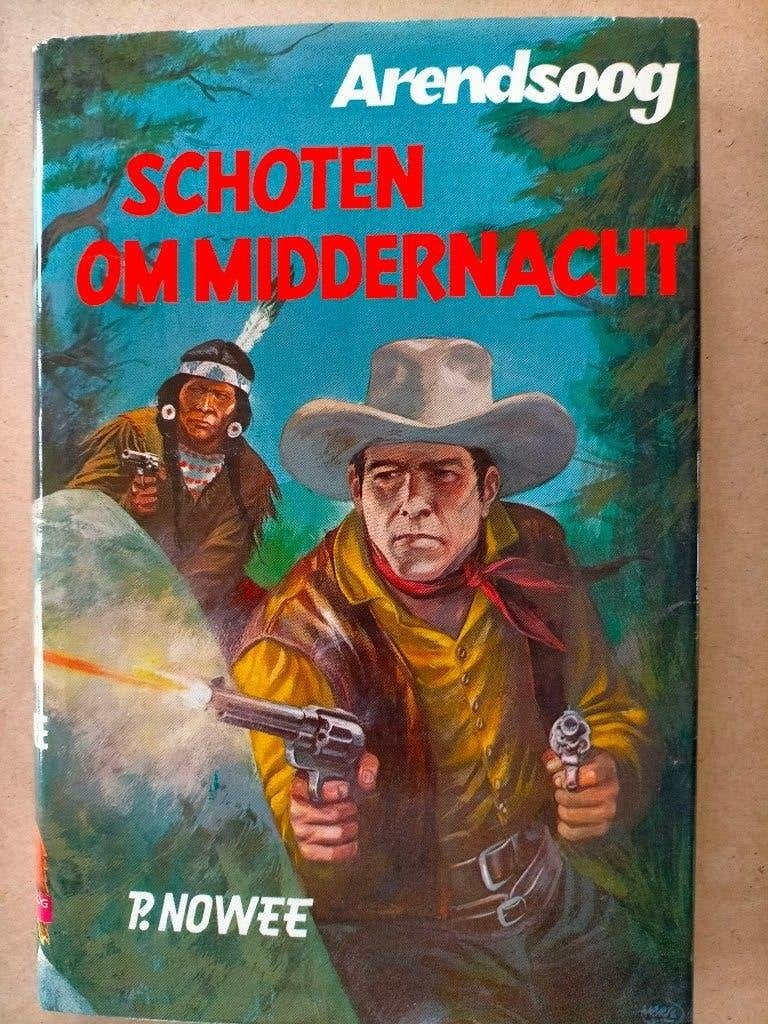 arendsoog boek, Boeken, Ophalen of Verzenden, Zo goed als nieuw