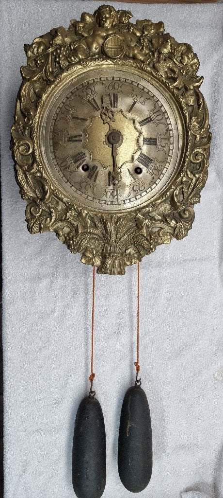 Gerestaureerde comtoise., Ophalen