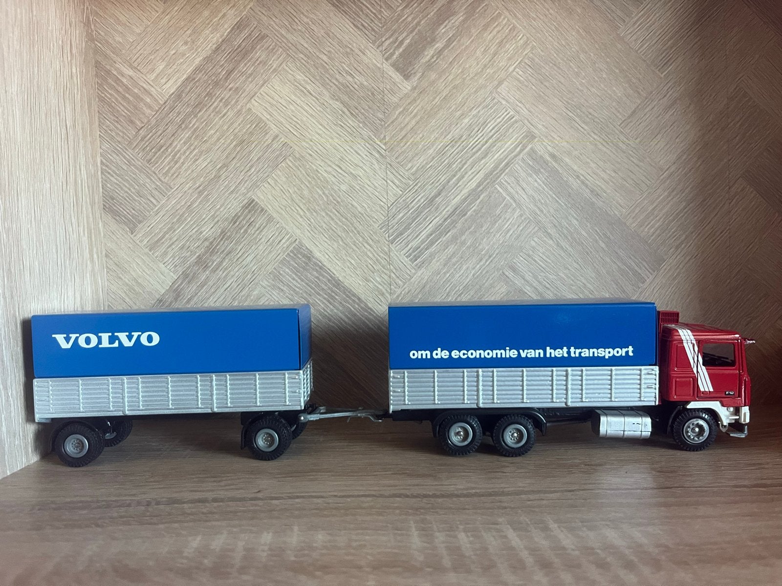 Zeldzame TEKNO Volvo vrachtwagen, Ophalen of Verzenden, Gebruikt, Bus of Vrachtwagen, Tekno