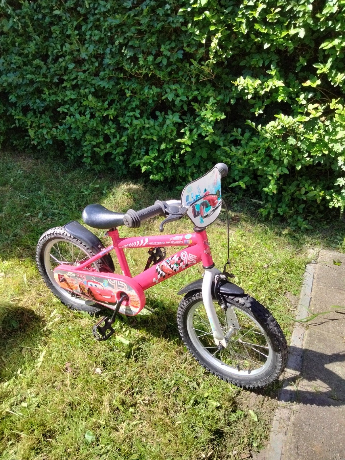 Leuke Cars fiets, Fietsen en Brommers, Fietsen | Kinderfietsjes, Ophalen of Verzenden, Gebruikt, 16 tot 20 inch