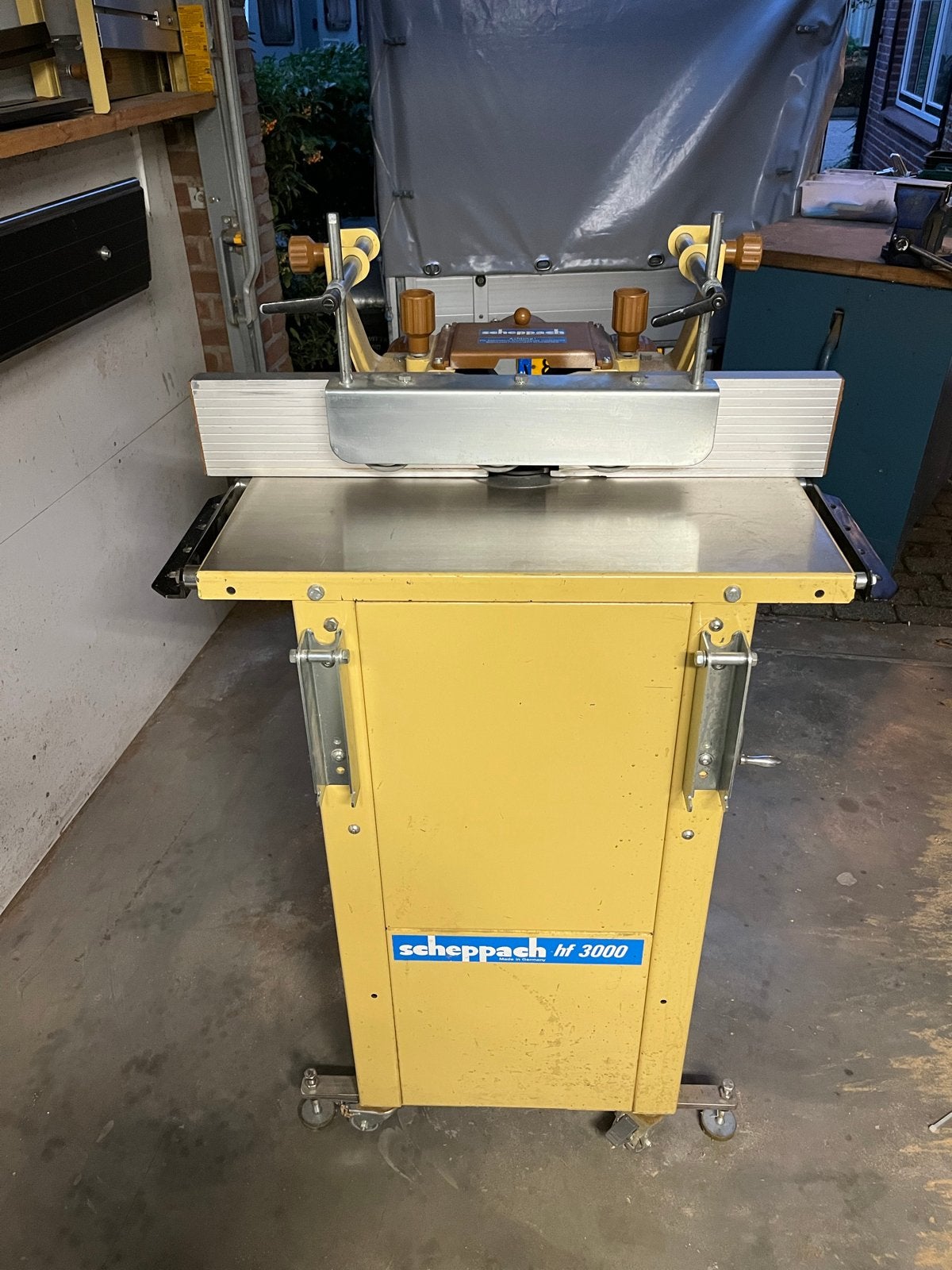 Scheppach HF 3000 Freesbank - Robuust en Betrouwbaar, Ophalen, Gebruikt, Elektrisch, Bovenfrees