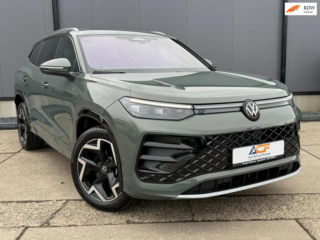 Volkswagen Tayron 1.5 eHybrid R-Line Edition 272 PK NIEUW &, 1498 cc, Zwart, 4 cilinders, Nieuw