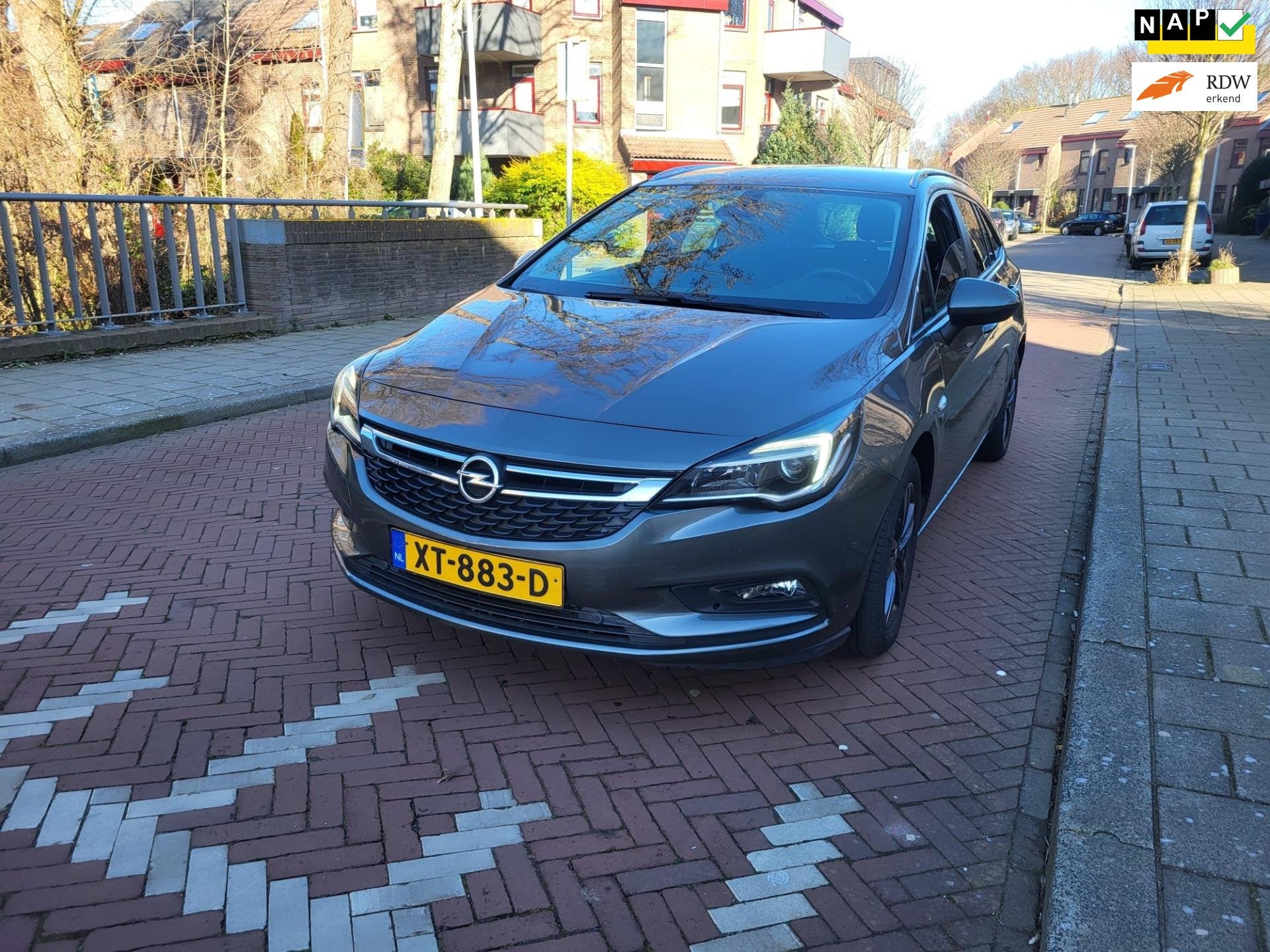 Opel Astra Sports Tourer Tweede eigenaar / 82.000 NAP / veel, Voorwielaandrijving, Gebruikt, Euro 6, 1178 kg