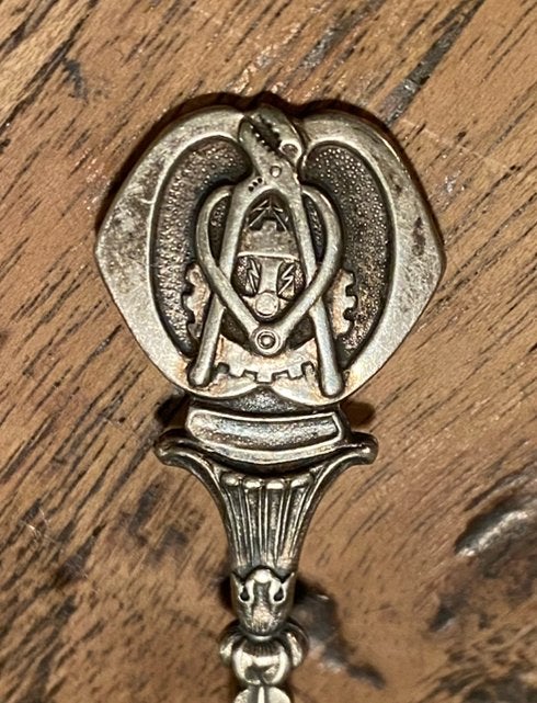 Verzilverd lepeltje Technische Dienst Kon. Landmacht, Ophalen of Verzenden, Landmacht, Nederland, Embleem of Badge