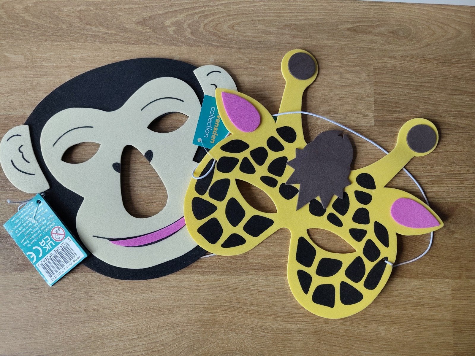 Gratis: Leuke dierenmaskers (aap en giraffe), Kinderen en Baby's, Carnavalskleding en Verkleedspullen, Ophalen of Verzenden, Nieuw