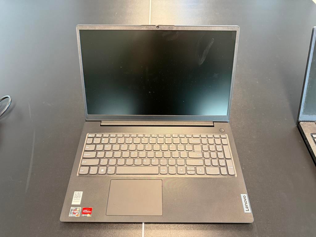 Lenovo V15 G4 AMN (82YU00UBMH), Computers en Software, Windows Laptops, Zo goed als nieuw, 16 inch, SSD, 2 tot 3 Ghz, 16 GB, Qwerty