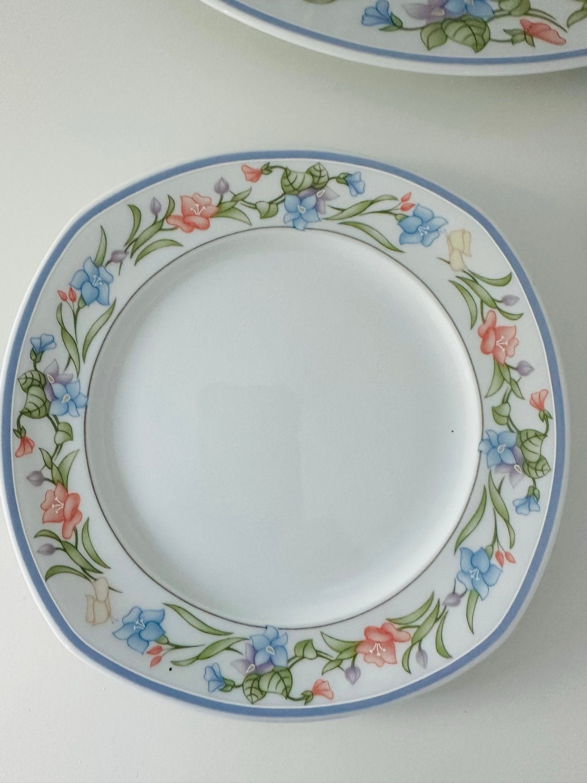 Winterling Marktleuthen Bavaria Servies - Bloemenpatroon, Ophalen of Verzenden, Zo goed als nieuw, Overige stijlen, Porselein