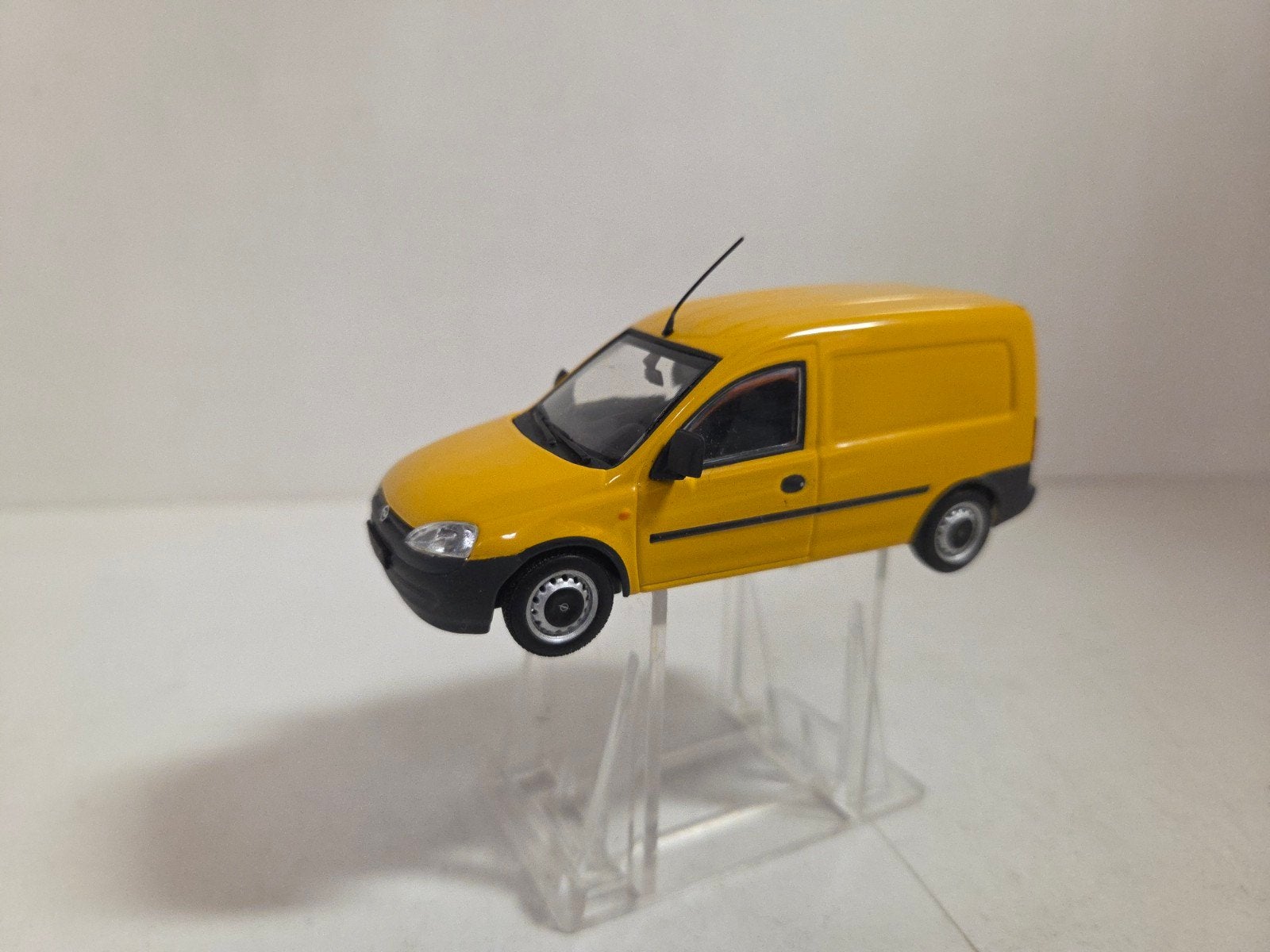 Minichamps Opel Combo, Auto, ., Ophalen of Verzenden, Zo goed als nieuw