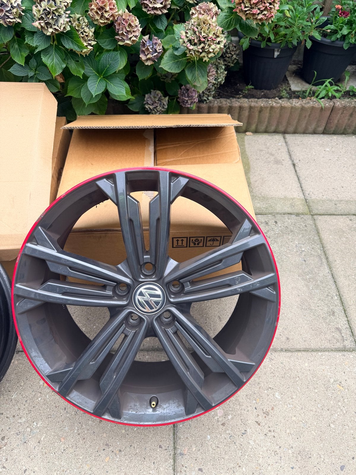 Originele  Sevilla velg ‘ 18  Golf 7.5 GTI / R / R-Line, Auto-onderdelen, Banden en Velgen, 18 inch, Gebruikt, Velg(en), Ophalen of Verzenden