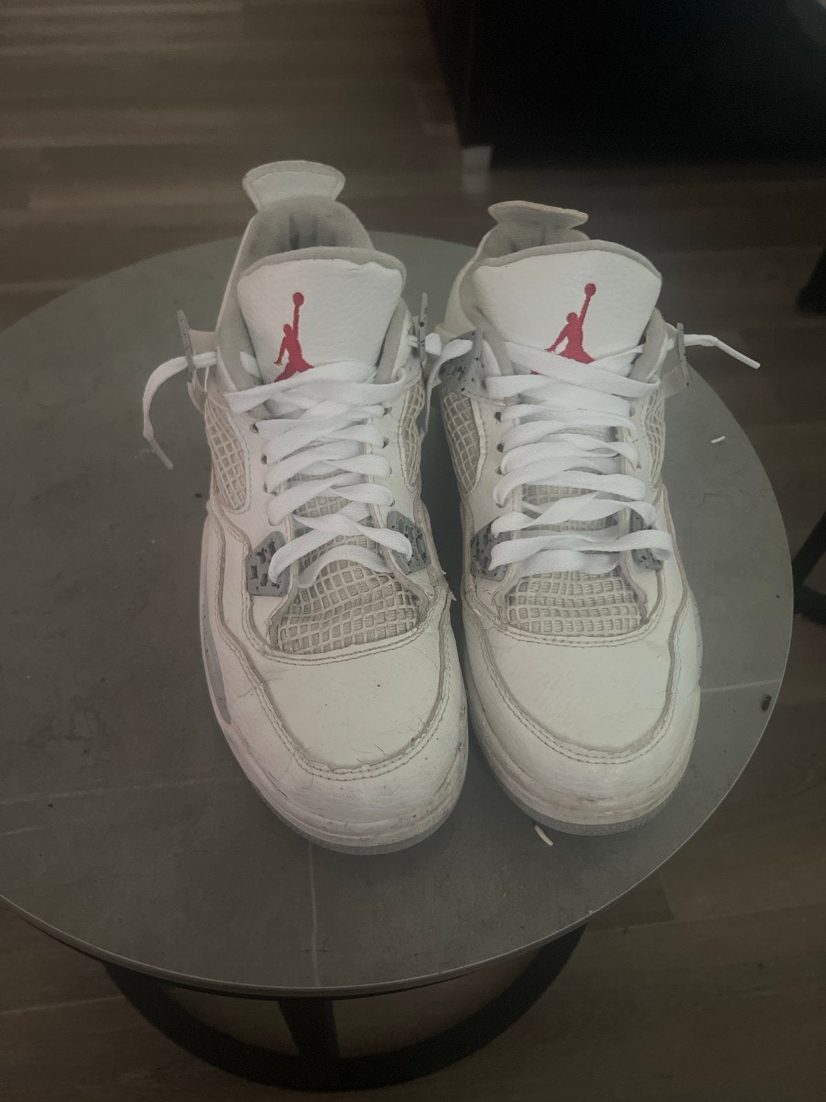 Nike Air Jordan 4 Retro 'White Cement' sneakers, Kleding | Dames, Schoenen, Ophalen of Verzenden, Gedragen, Wit, Sneakers of Gympen