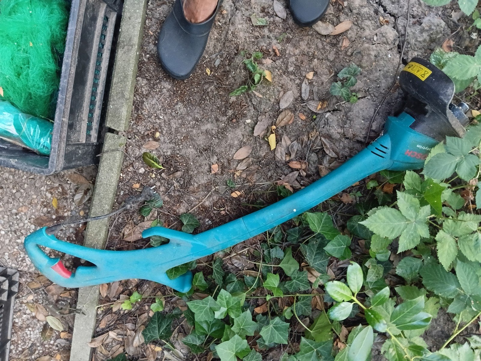 Bosch ART 26 Easytrim grastrimmer, Ophalen, Gebruikt, 10 tot 30 cm, Bosch