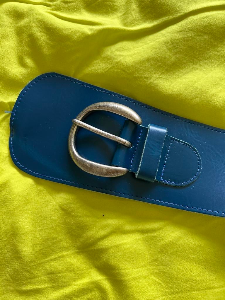 Blauwe leren riem 125 cm, Overige kleuren, 100 cm of meer, Echt leder, Ophalen of Verzenden