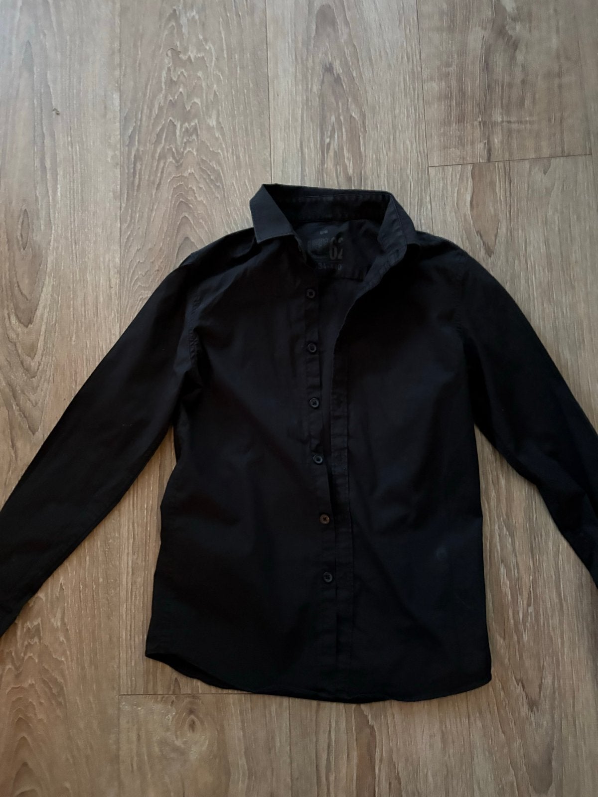 Zwarte blouse WE maat 134/140, nog in goede staat, Ophalen of Verzenden, Zo goed als nieuw, Jongen, Overhemd of Blouse