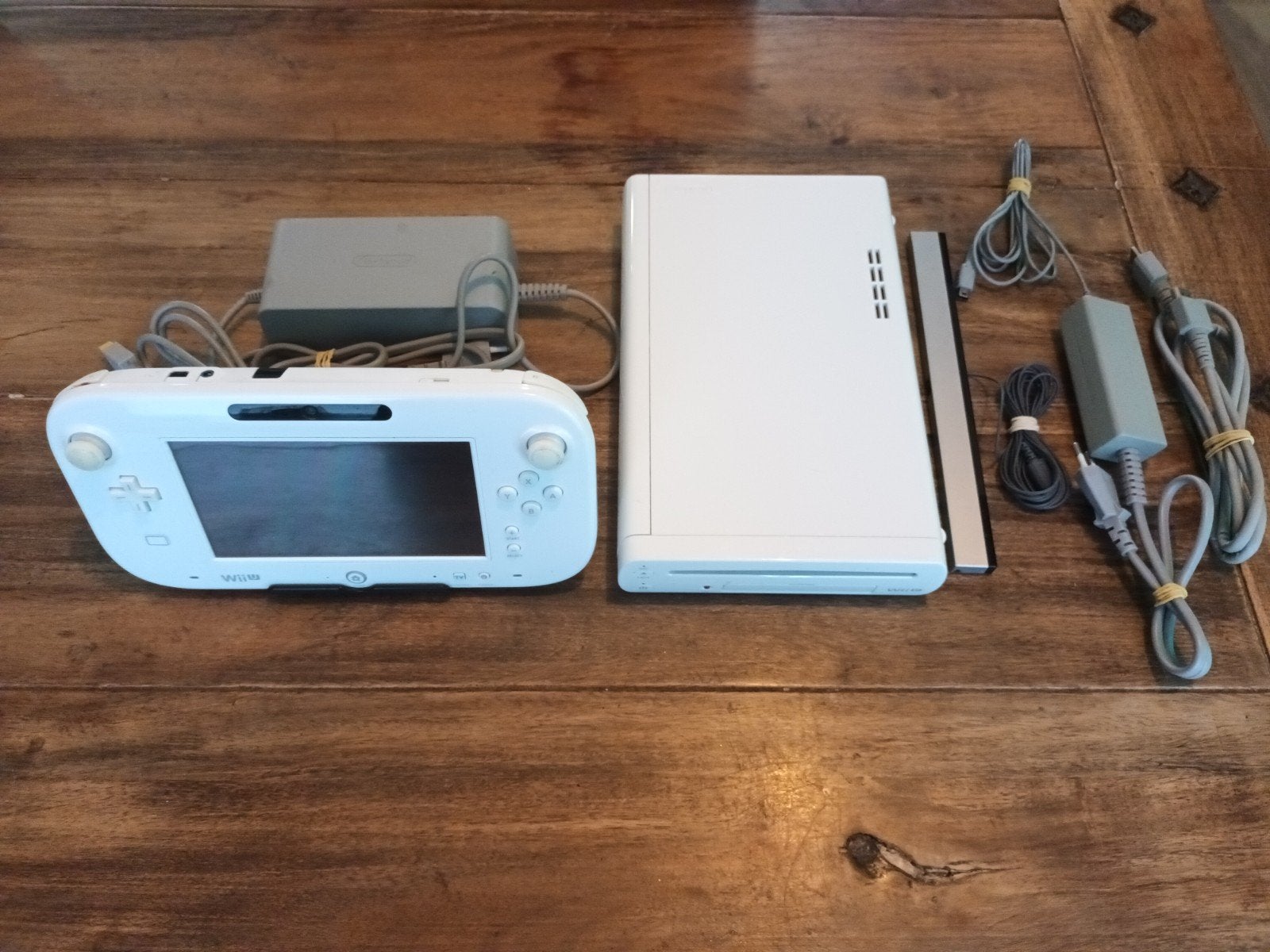 Witte Nintendo Wii U incl 18 spellen, Spelcomputers en Games, Ophalen of Verzenden