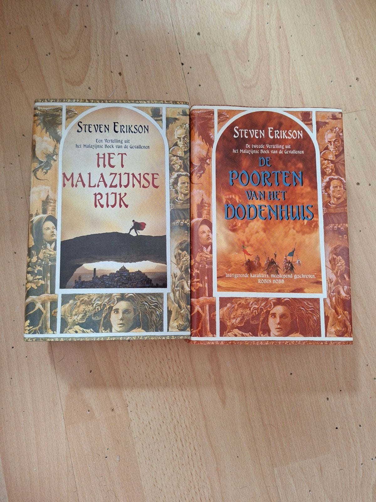 Het Malazijnse Rijk & De Poorten van het Dodenhuis 1ste druk, Boeken, Ophalen of Verzenden, Gelezen, Steven Erikson