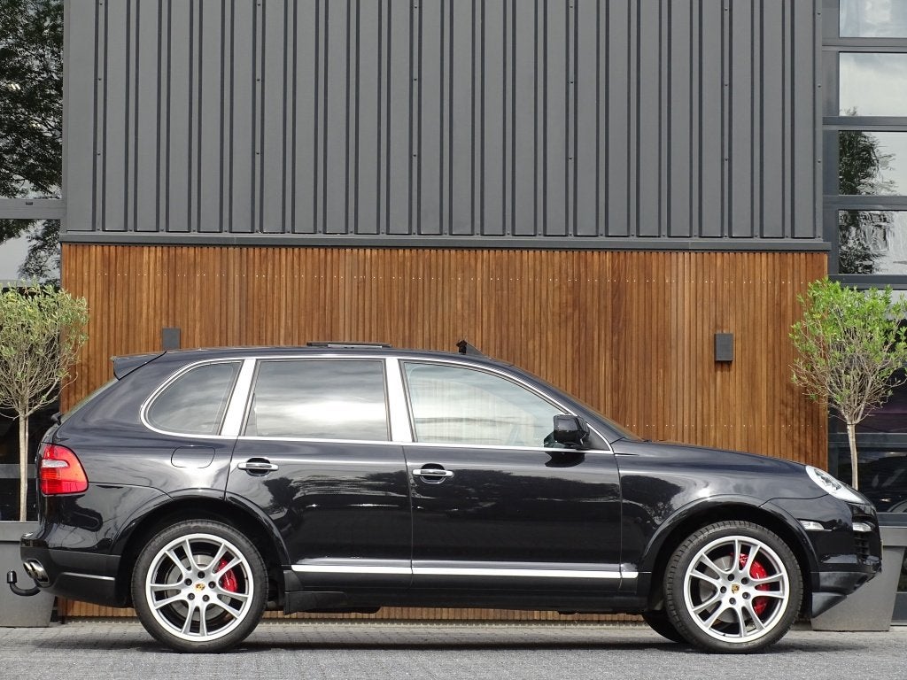 Porsche Cayenne 4.8 V8 Turbo 500PK / PCM / LED *NAP*, Automaat, Cayenne, Gebruikt, 8 cilinders