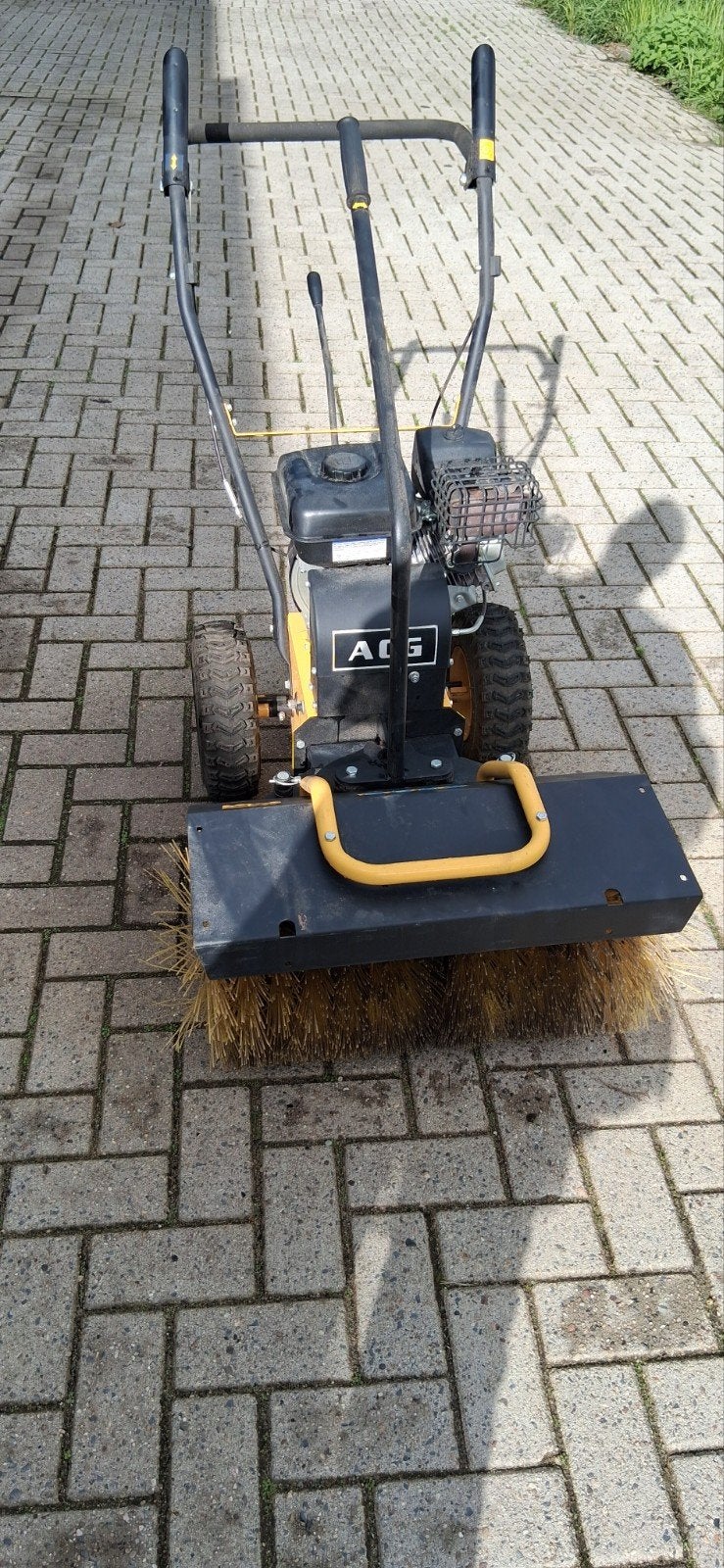 ACG Veegmachine met Briggs & Stratton CR950 motor, Ophalen, Gebruikt, ACG