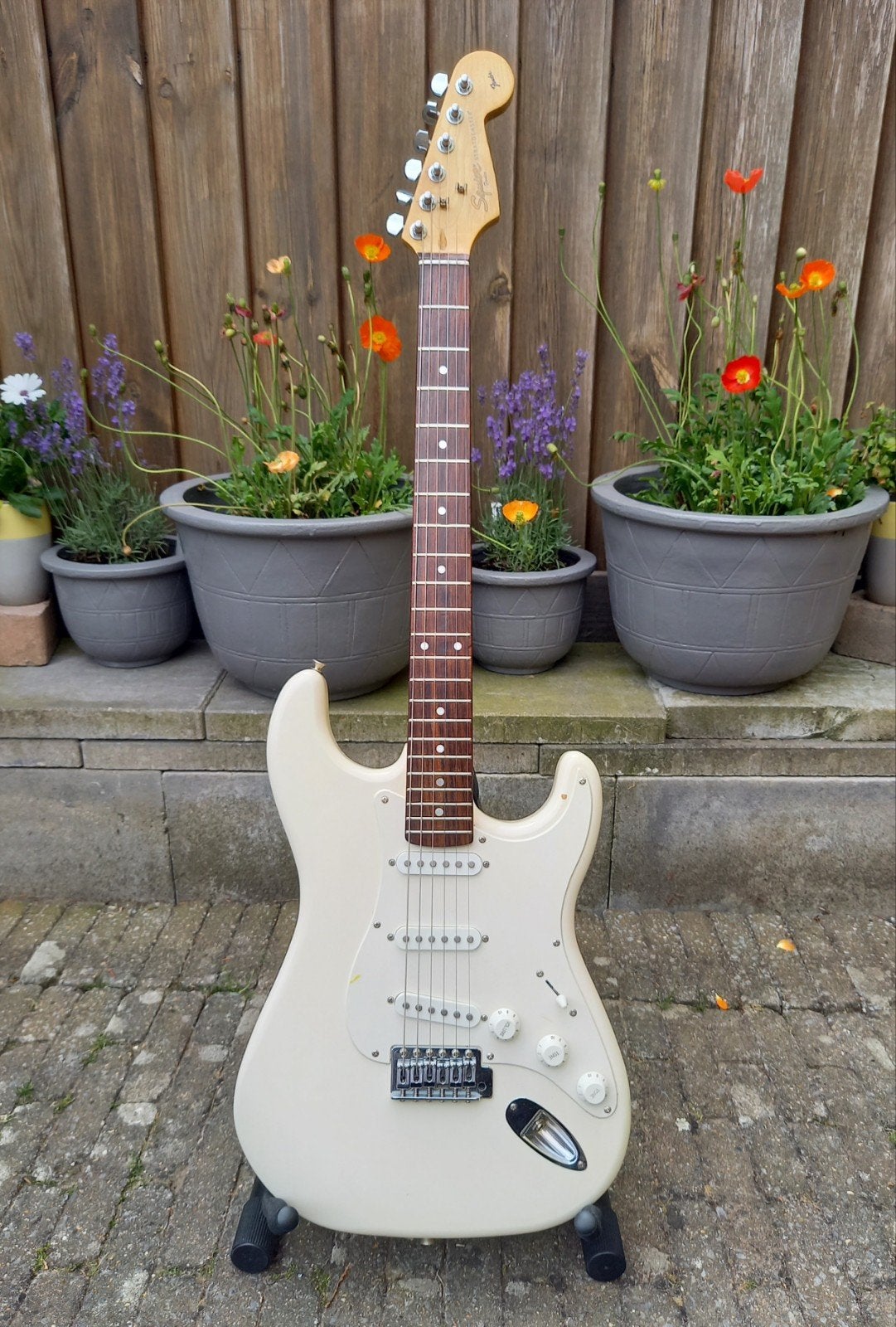 Squier Stratocaster 1996 - YN6 (Full Size Body / 50th Anniv), Ophalen of Verzenden, Gebruikt, Solid body, Fender