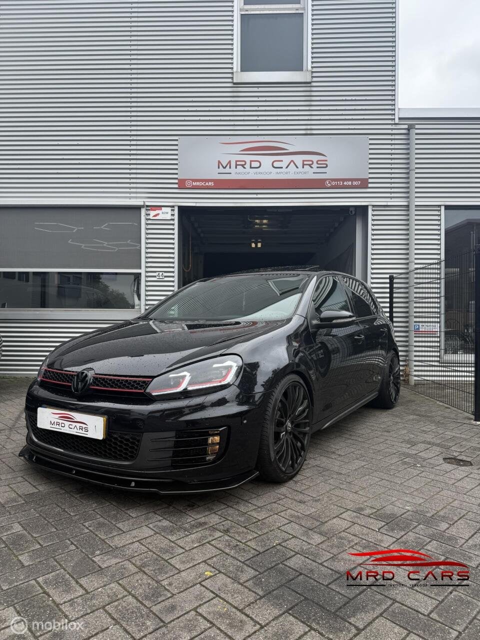 Volkswagen Golf 2.0 GTI DSG/PANO VOL DEALER + STAGE1, Auto's, Euro 5, Gebruikt, 4 cilinders, Zwart