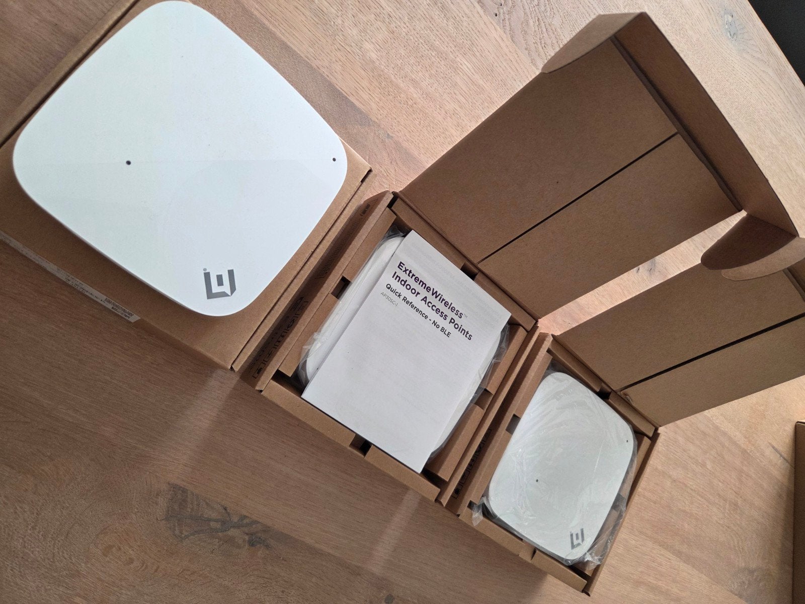Extreme Networks AP305C Wi-Fi 6 Access Point, Computers en Software, Accesspoints, Ophalen of Verzenden, Zo goed als nieuw, Extreme Networks