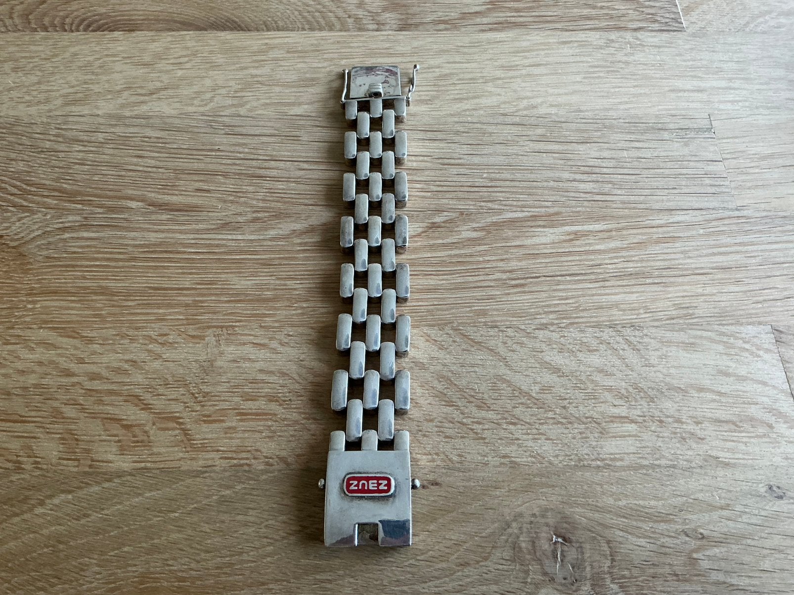 Znez zilveren armband, gemerkt met zwaardje 835., Ophalen of Verzenden, Zo goed als nieuw, Zilver
