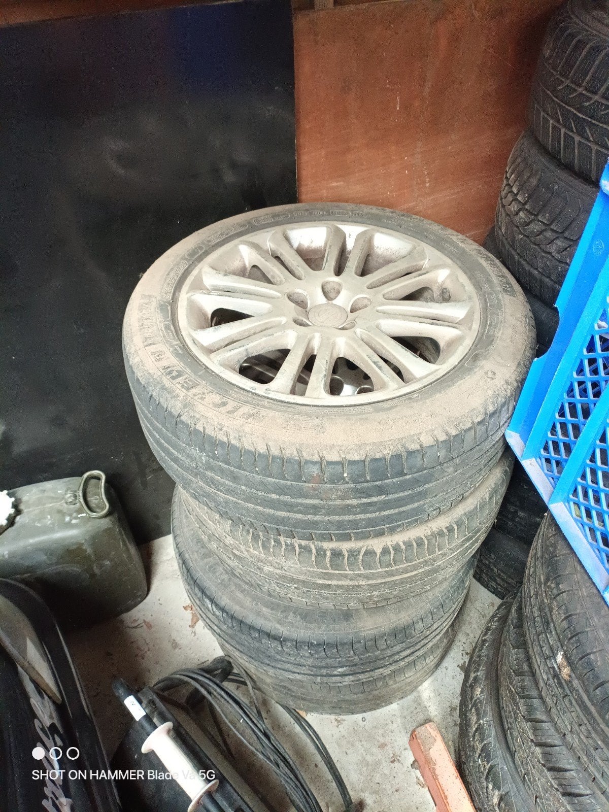 Volvo velgen, Ophalen, Zo goed als nieuw