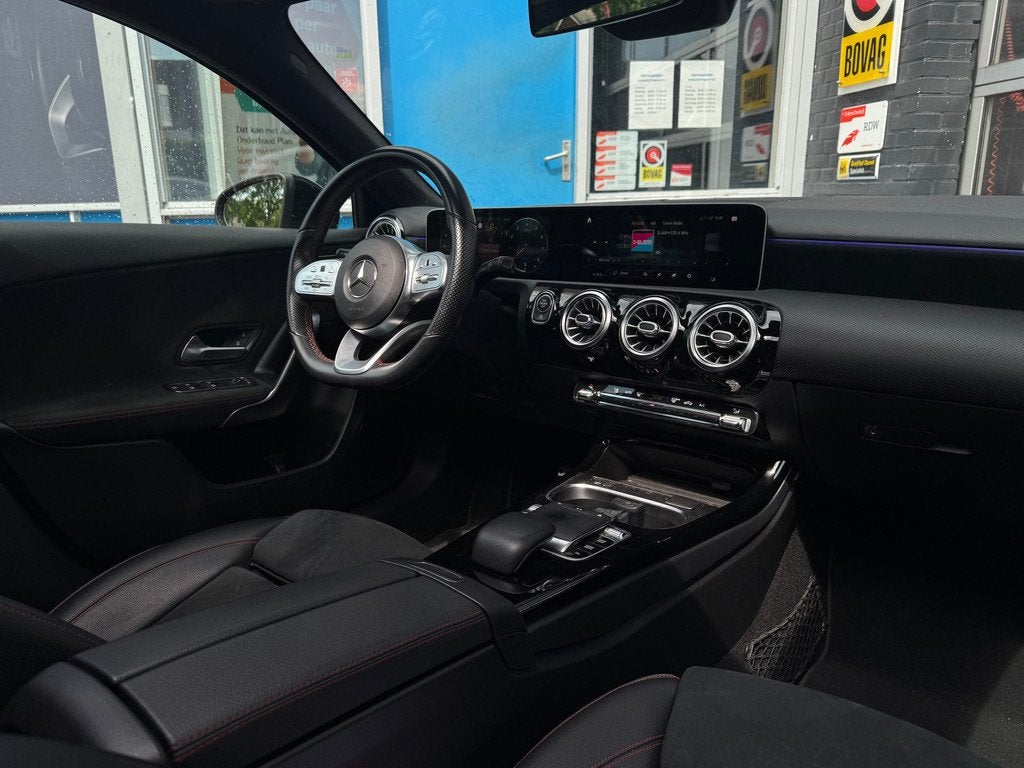 Mercedes-Benz A-klasse 220 4MATIC Premium Plus, 12 maanden, 15 km/l, Euro 6, 190 pk