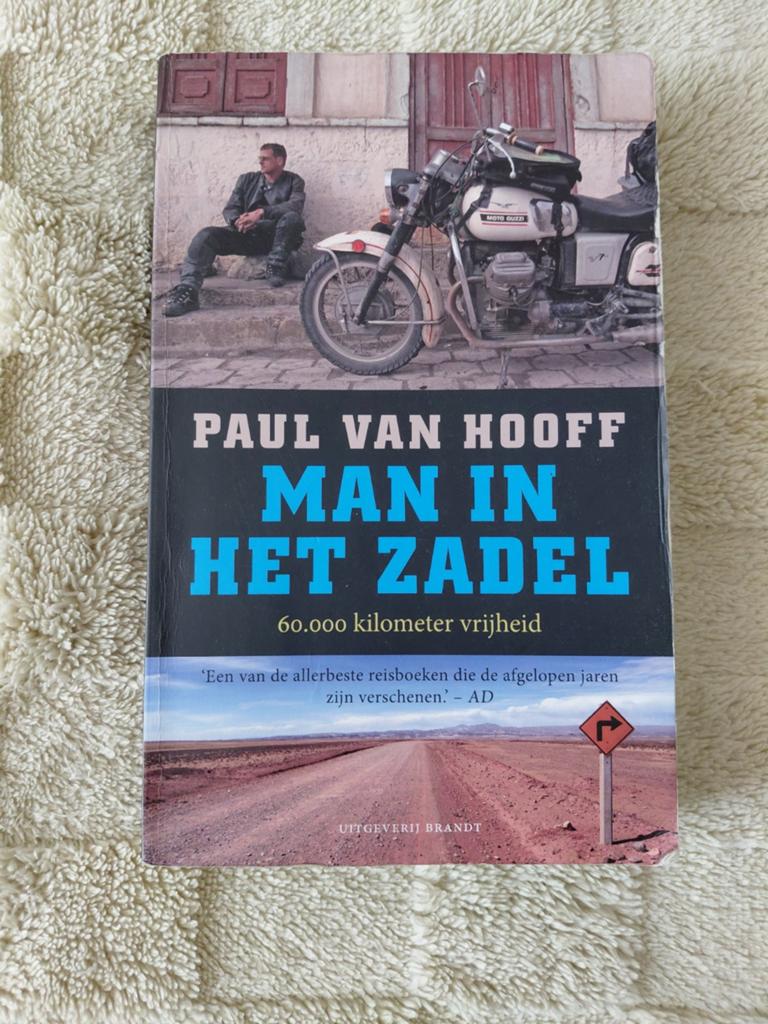Paul van Hooff - Man in het zadel (midprice-editie), Ophalen of Verzenden, Zo goed als nieuw, Paul van Hooff