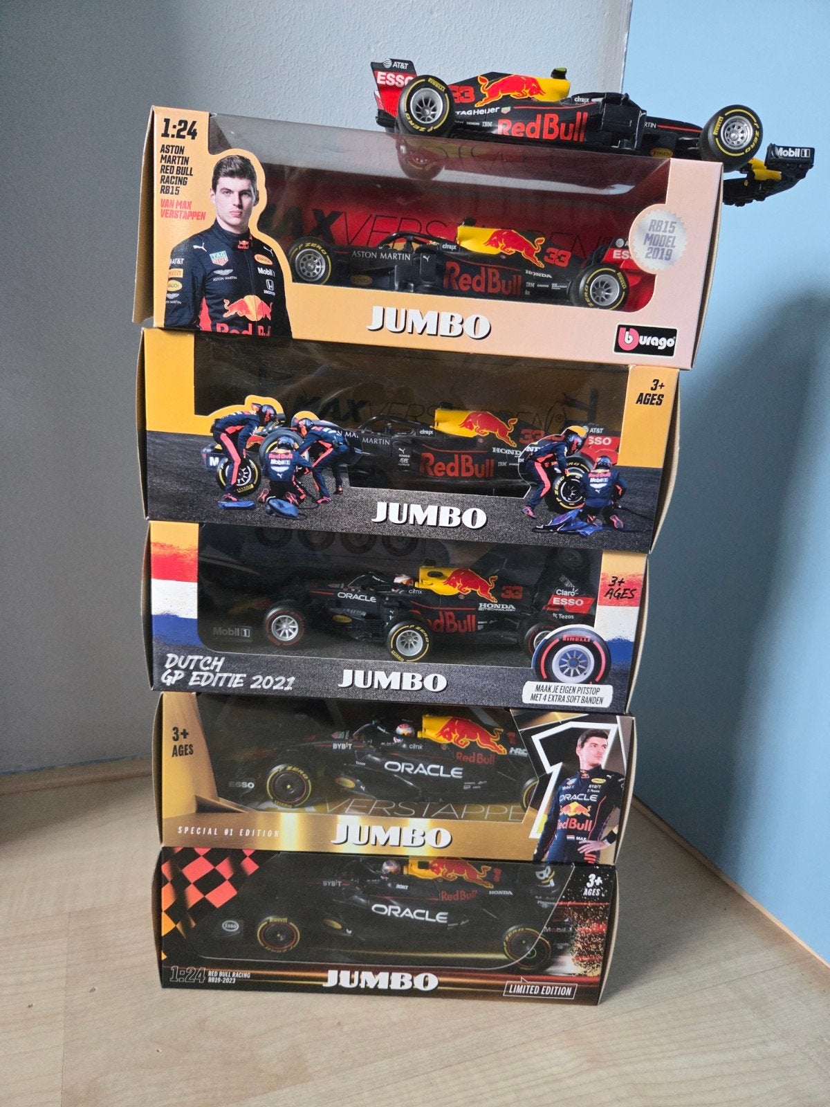 max verstappen collectie 2018 tm 2023, Hobby en Vrije tijd, Modelauto's | 1:24, Ophalen of Verzenden, Zo goed als nieuw, Auto