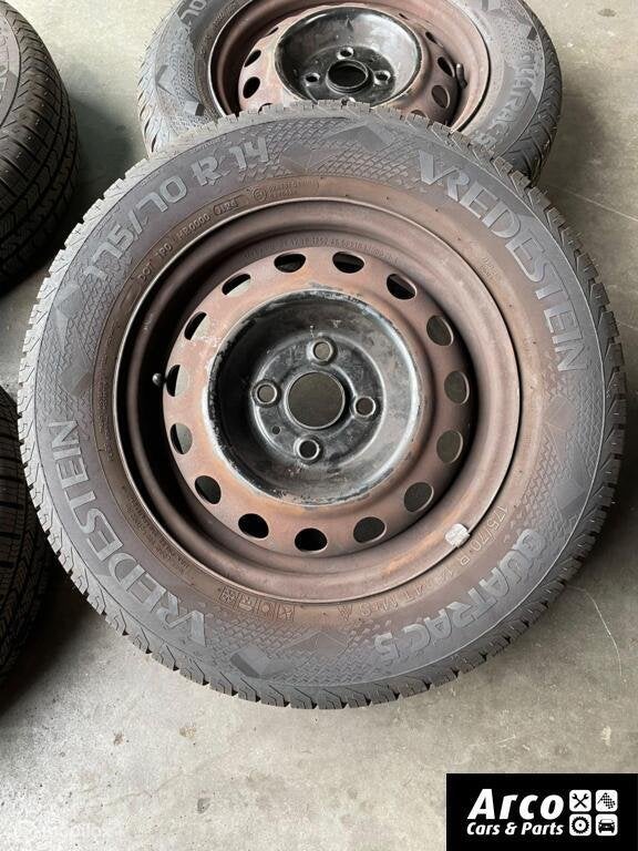 Hyundai i20 2008-2014 All weather als nieuw 8 mm Vredestein, 14 inch, Gebruikt, 175 mm