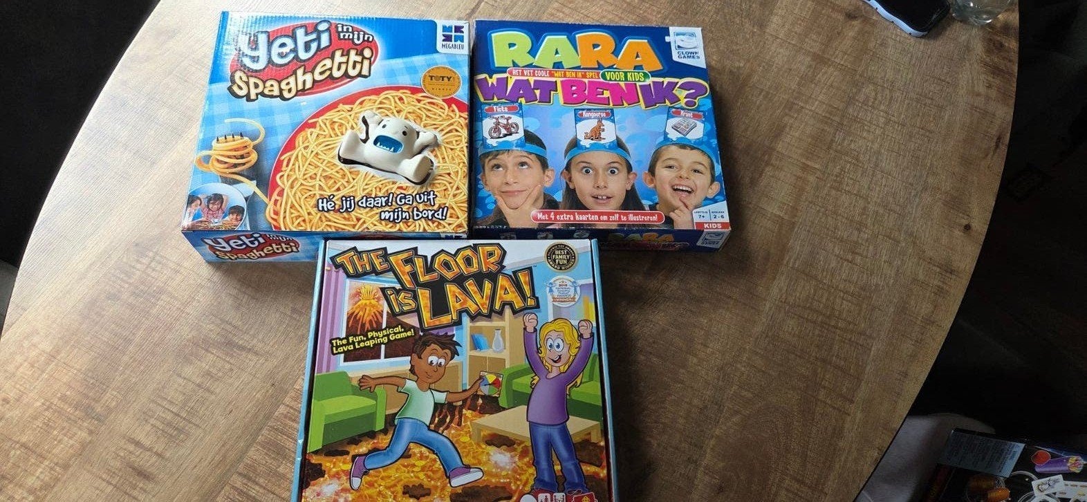 3 Leuke Gezelschapsspellen: Yeti, The Floor is Lava, RaRa, Een of twee spelers, Ophalen of Verzenden, Gebruikt