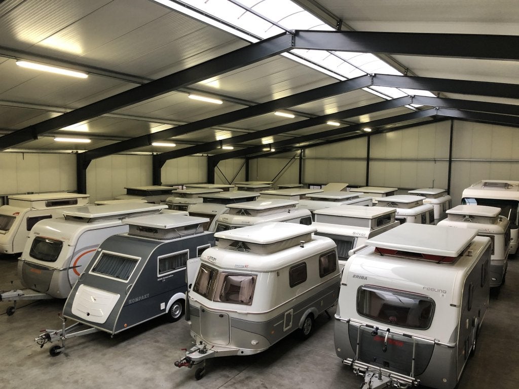 Kip Shelter Inkoop Te koop gevraagd, Standaardzit, Kip, Tot en met 2, Bedrijf