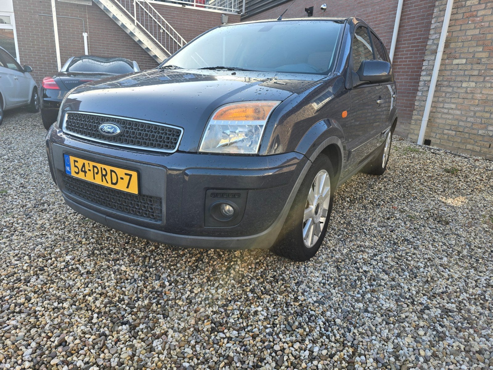 Ford Fusion 1.4 16V 2011 Grijs, Auto's, Voorwielaandrijving, 49 €/maand, Origineel Nederlands, Handgeschakeld