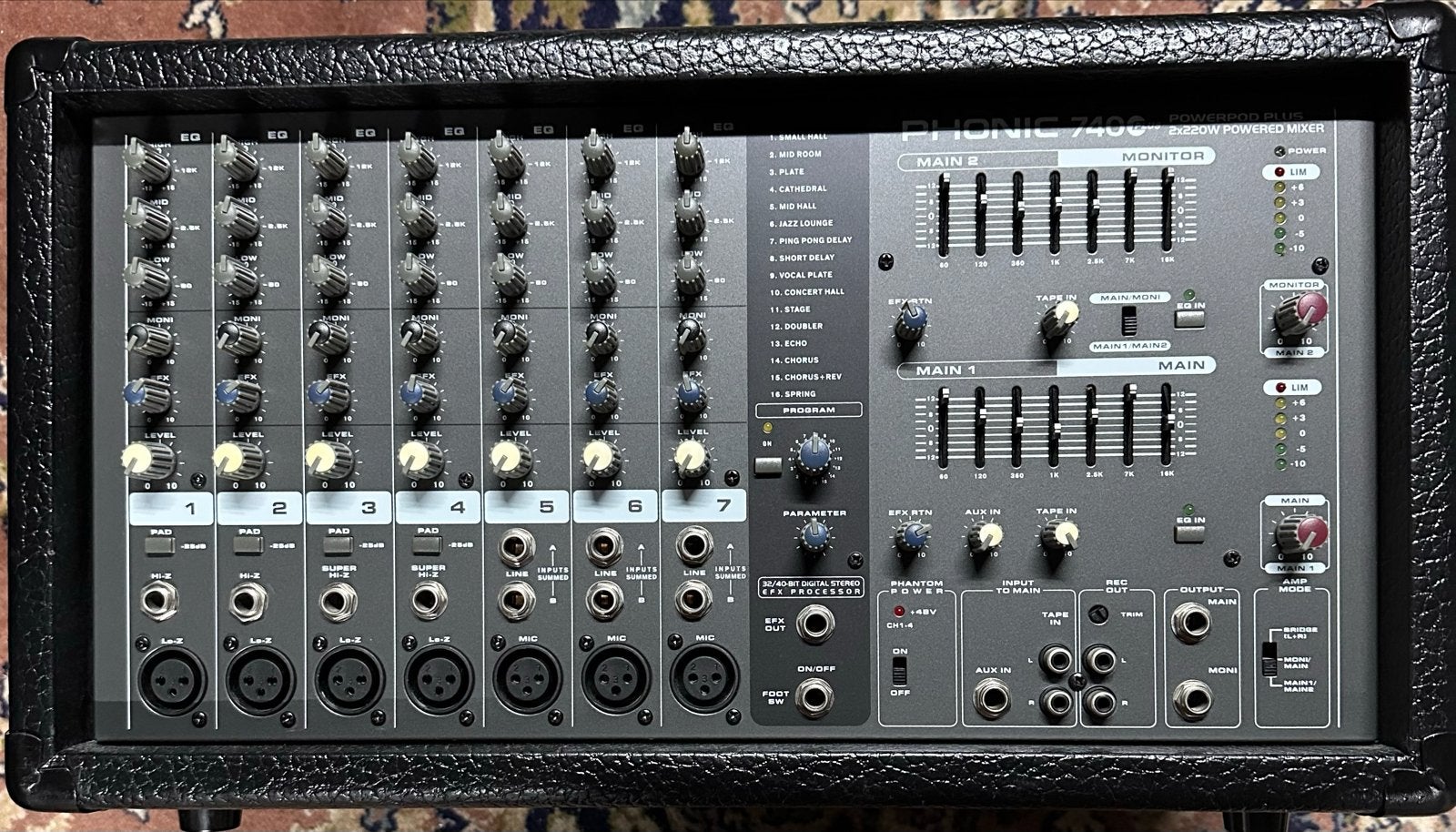 Phonic 740 Plus Powermixer met speakers, Ophalen, Gebruikt, 5 tot 10 kanalen, Microfooningang