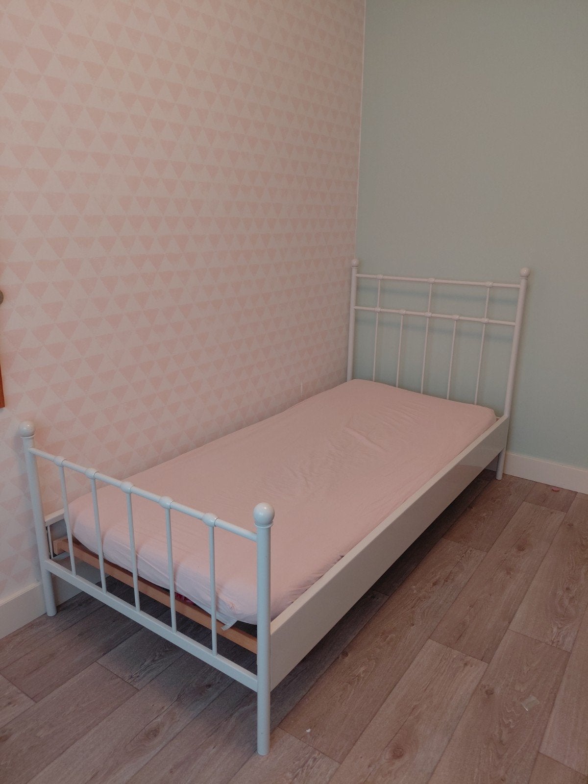 Gezellig meidenbed eenpersoons ijzer wit, 85 tot 100 cm, Gebruikt, 180 cm of meer, Ophalen