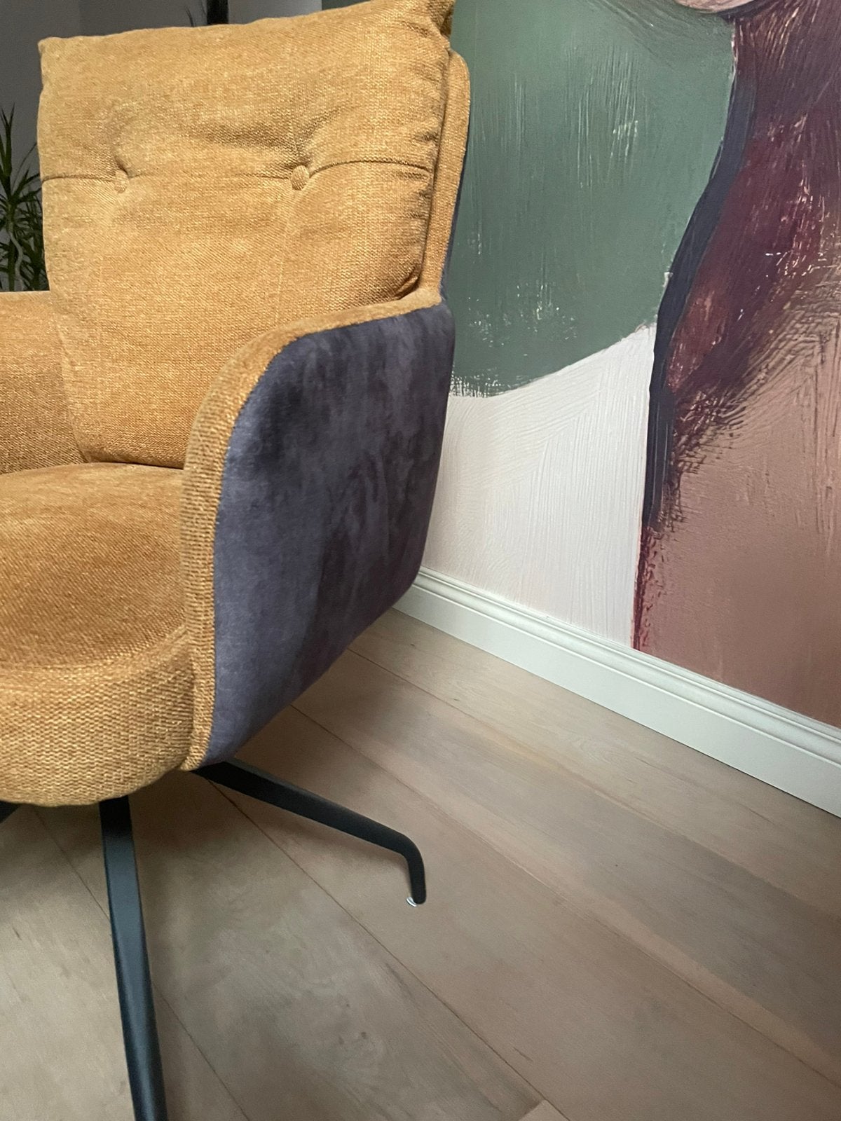 Eetkamerfauteuil 4 stuks, Ophalen, Minder dan 75 cm, Zo goed als nieuw, Stof