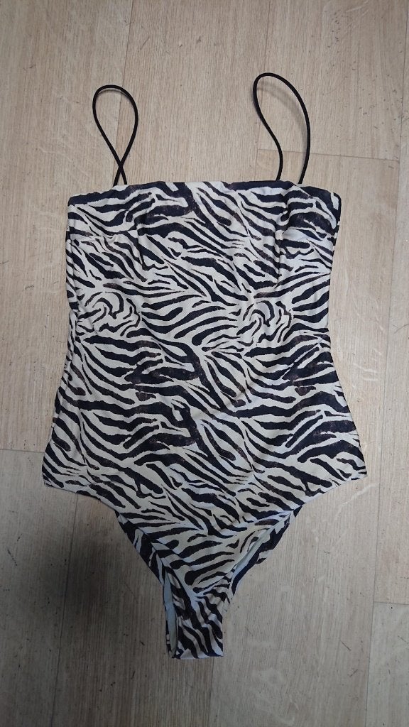 Verschillende badpak tankini maat 38oa Shiwi, Zwart, Badpak, Ophalen of Verzenden, Zo goed als nieuw