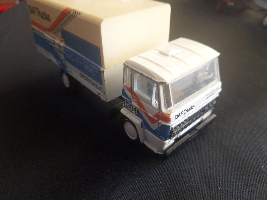 DAF Mighty Mac Paris-Dakar 1981- Lion Toys, Ophalen of Verzenden, Zo goed als nieuw, Bus of Vrachtwagen, Lion Toys