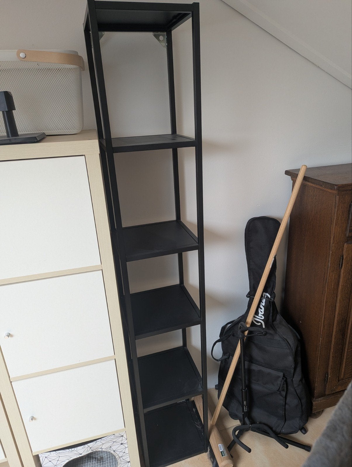 Enhet kast, 30x30x180 met poten, Ophalen, Zo goed als nieuw